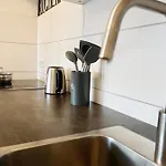Lounge Mit Privatem Stellplatz Fuer Bis Zu 4 Personen - Stadtnah Apartment Koblenz (Rhineland-Palatinate)