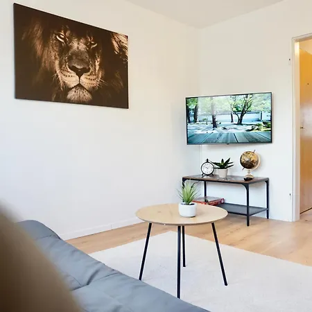 Lounge Mit Privatem Stellplatz Fuer Bis Zu 4 Personen - Stadtnah Koblenz (Rhineland-Palatinate)
