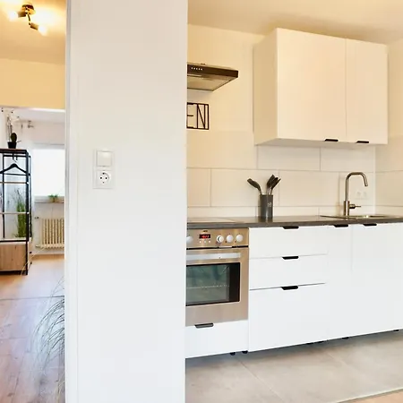 Lounge Mit Privatem Stellplatz Fuer Bis Zu 4 Personen - Stadtnah * Koblenz (Rhineland-Palatinate)