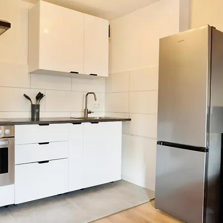 Appartement Lounge Mit Privatem Stellplatz Fuer Bis Zu 4 Personen - Stadtnah Coblence