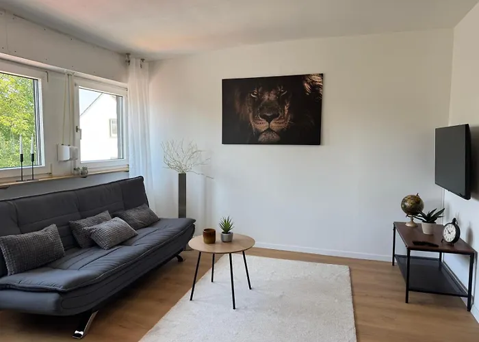 Lounge Mit Privatem Stellplatz Fuer Bis Zu 4 Personen - Stadtnah Apartamento